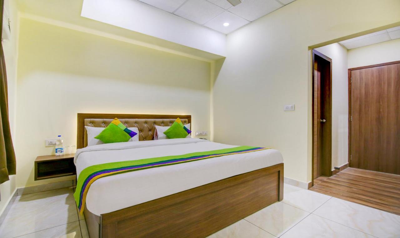 ג'לנדהר Itsy Hotels Oasis Inn מראה חיצוני תמונה