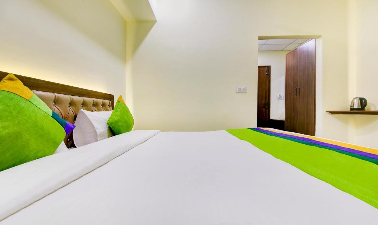 ג'לנדהר Itsy Hotels Oasis Inn מראה חיצוני תמונה