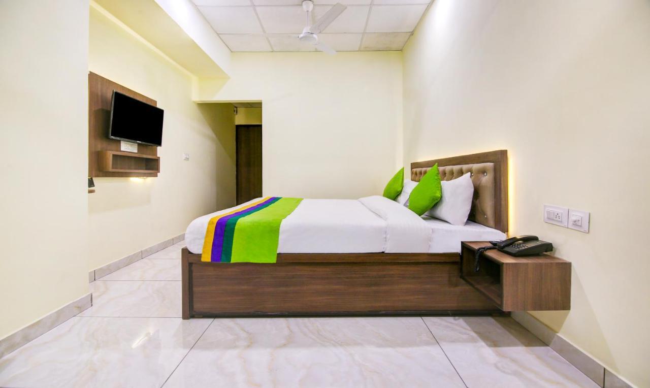 ג'לנדהר Itsy Hotels Oasis Inn מראה חיצוני תמונה