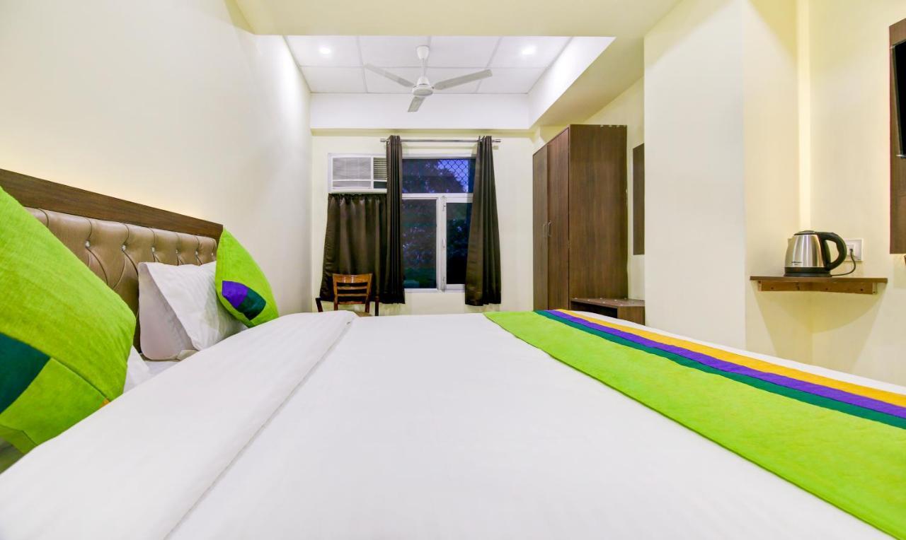 ג'לנדהר Itsy Hotels Oasis Inn מראה חיצוני תמונה