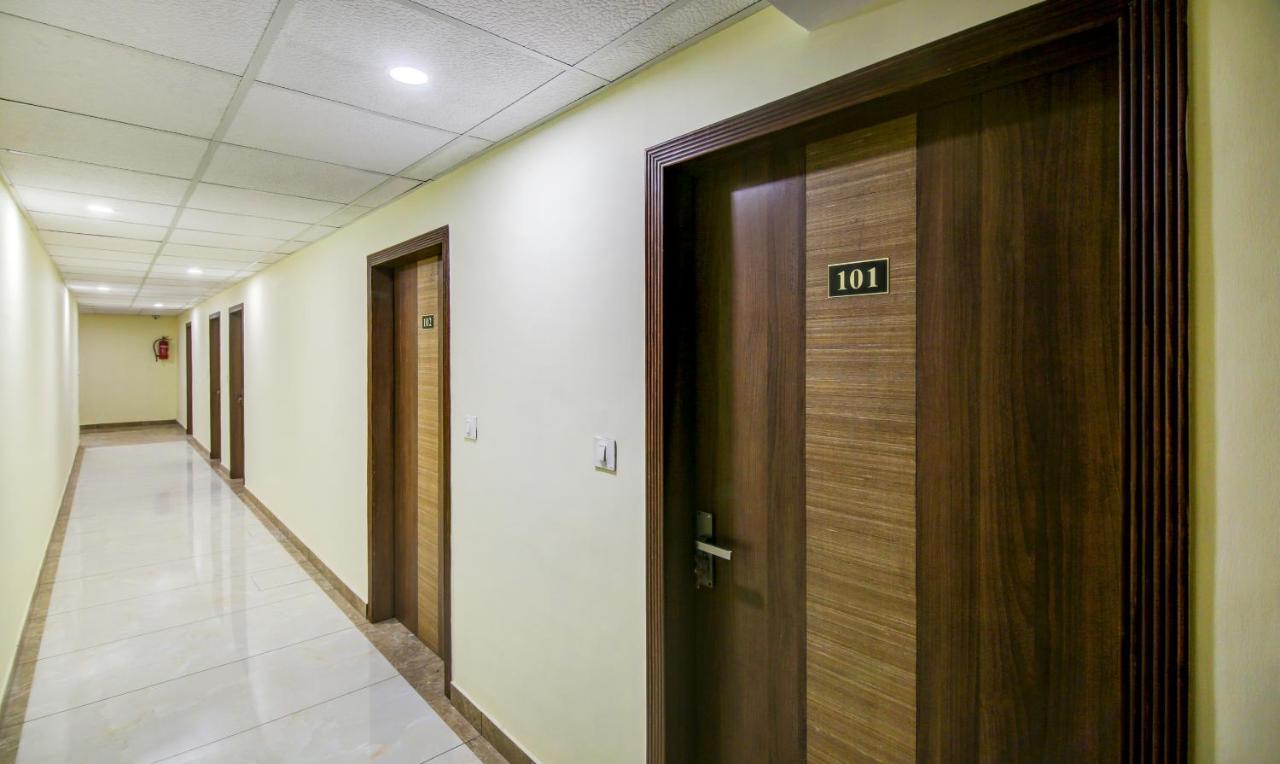 ג'לנדהר Itsy Hotels Oasis Inn מראה חיצוני תמונה